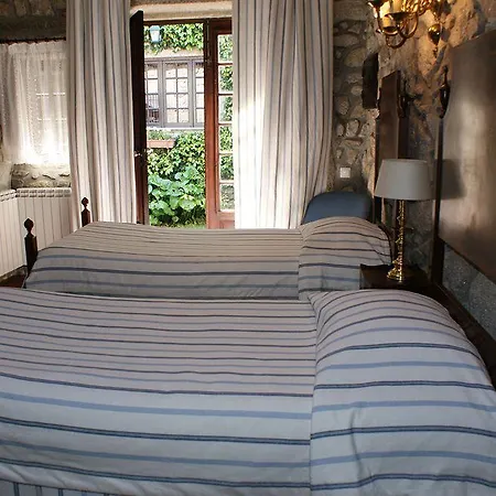 Casa Do Ameal Bed & Breakfast