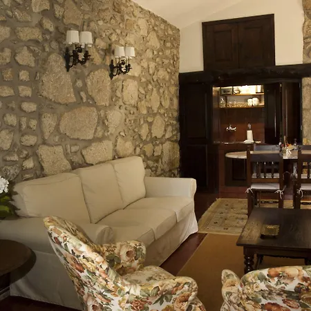 Nocleg ze śniadaniem Casa Do Ameal 4*