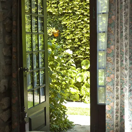 Casa Do Ameal 4*