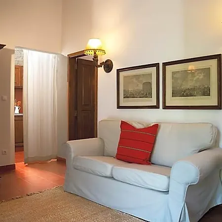 Alojamento de Acomodação e Pequeno-almoço Casa Do Ameal 4*